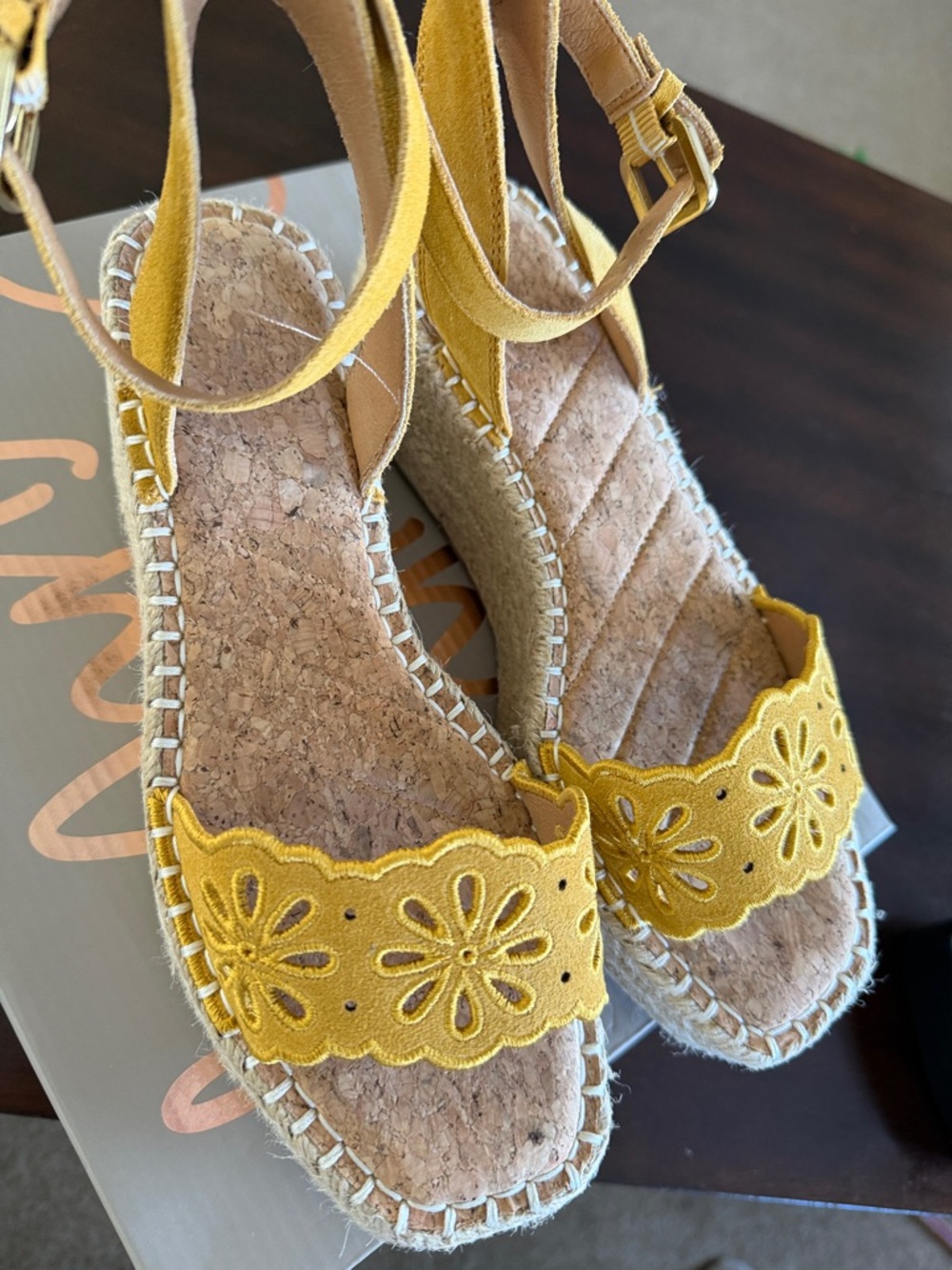 Crown Vintage Yellow Suede Floral Cutout Espadrille Wedge Suede Sandals Size 7
